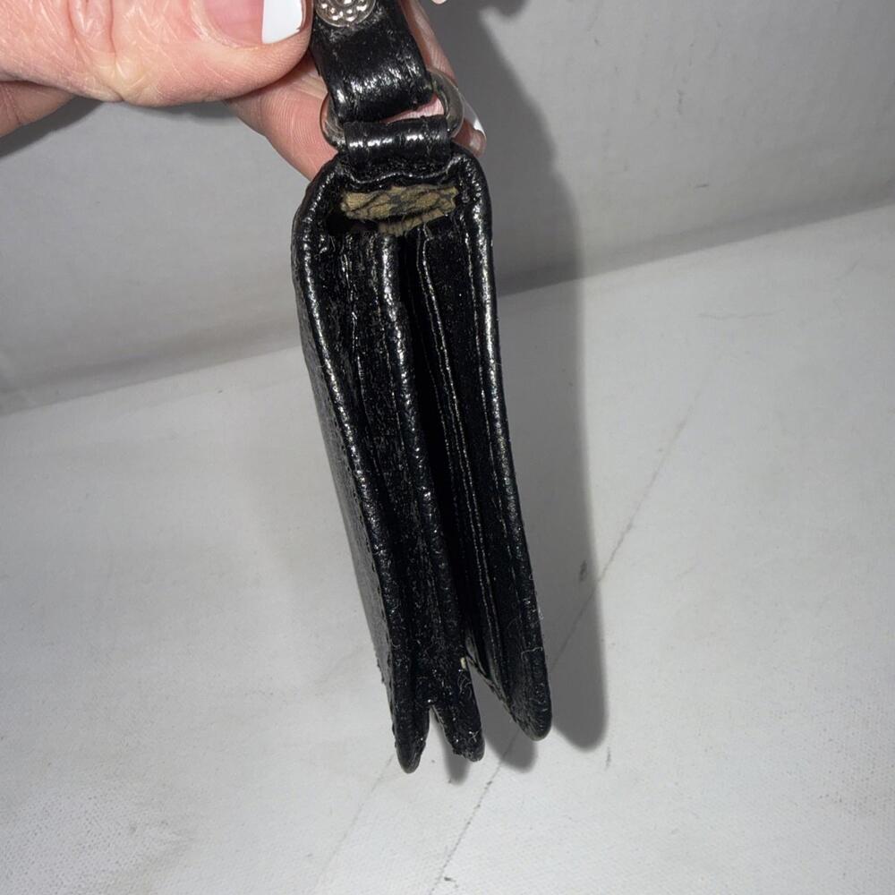 Vintage HOBO INTERNATIONAL Black Patent Leather Folding Wristlet Clutch Wallet - Picture 7 of 15